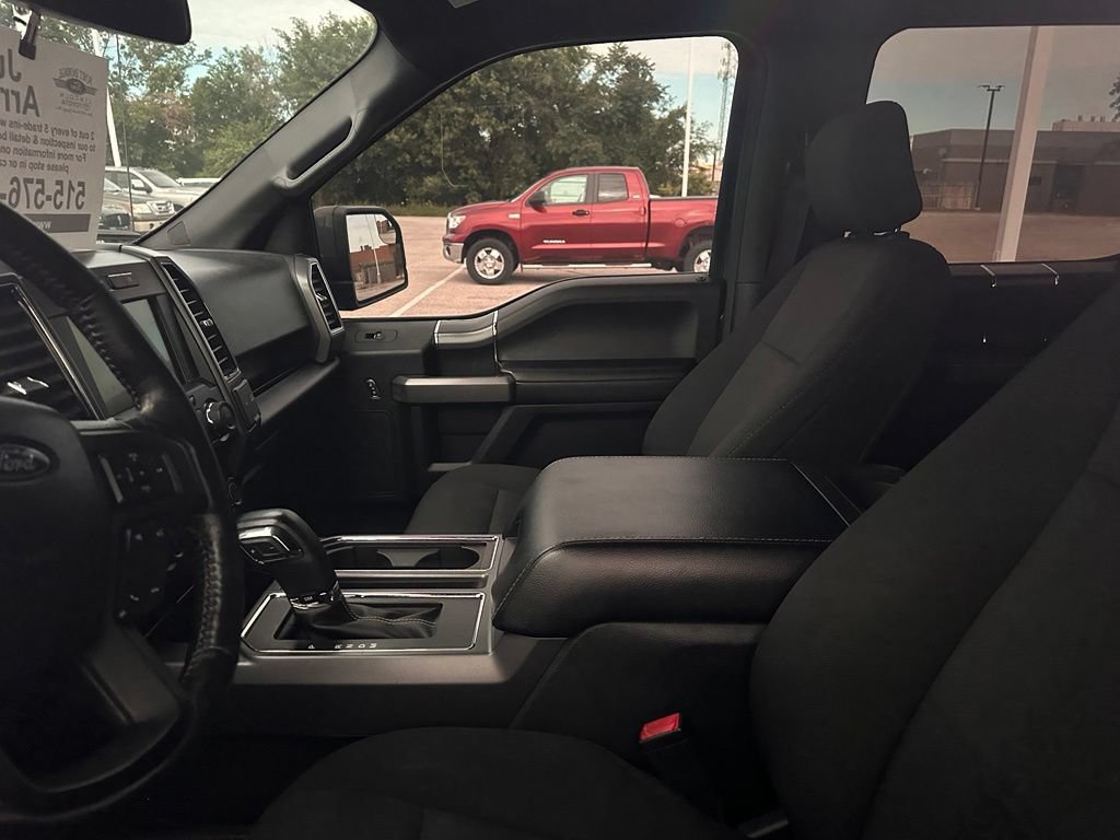 Used 2019 Ford F150 XLT w/ Equipment Group 302A Luxury AWD/4WD image 6