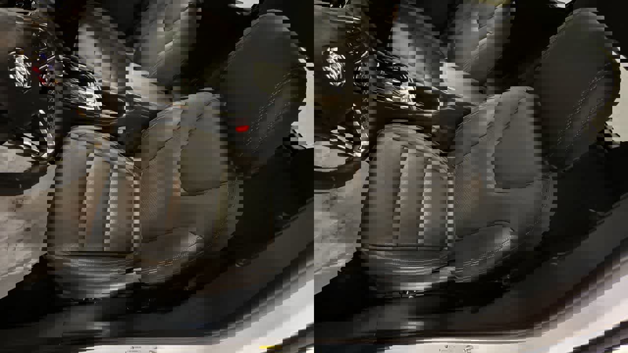 Used 2020 Buick Encore GX Essence w/ Experience Buick Package image 14