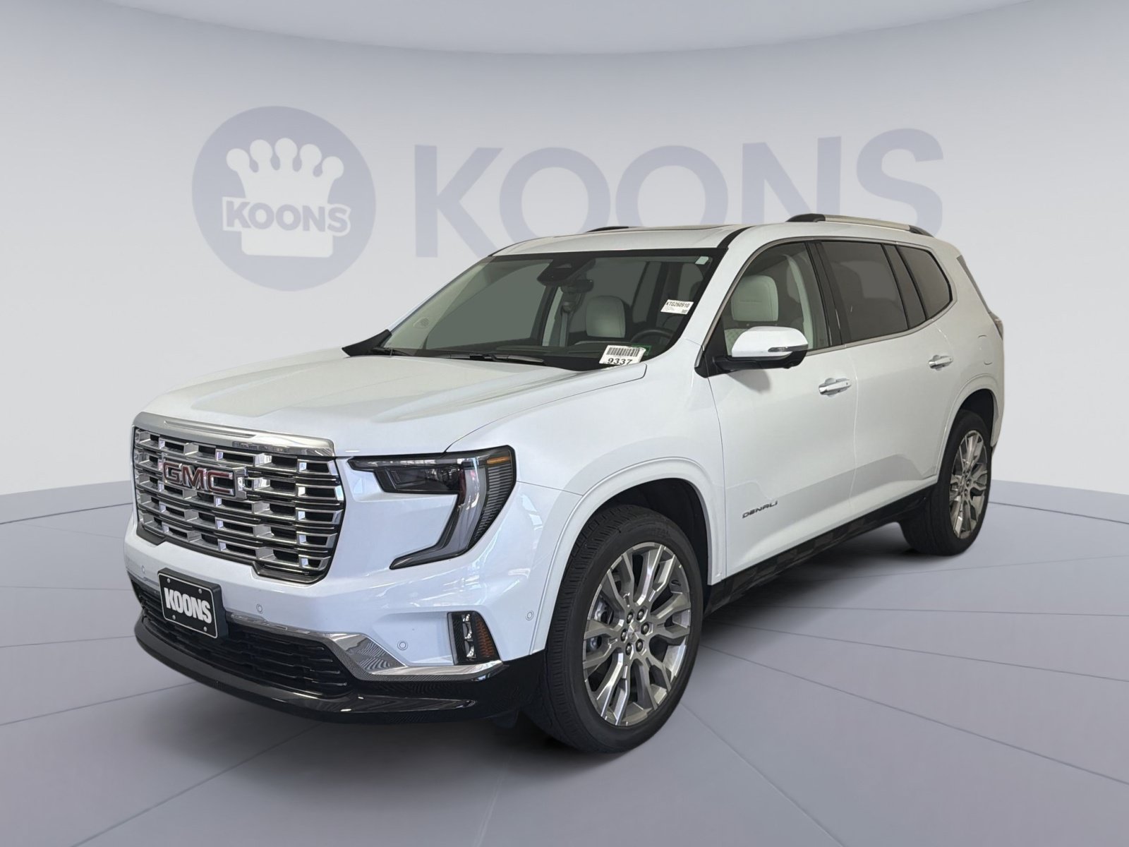 New 2026 GMC Acadia Denali w/ Super Cruise Package