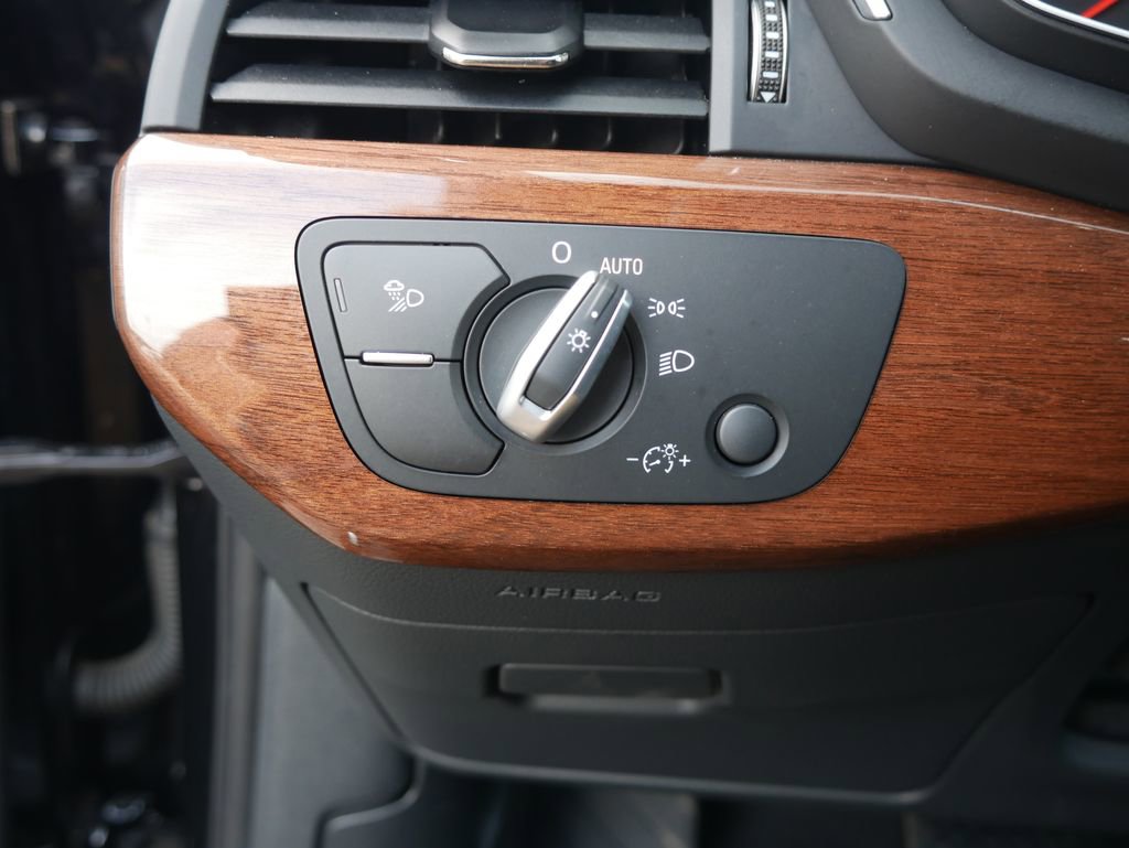 Used 2023 Audi A4 2.0T Premium w/ Convenience Package image 47