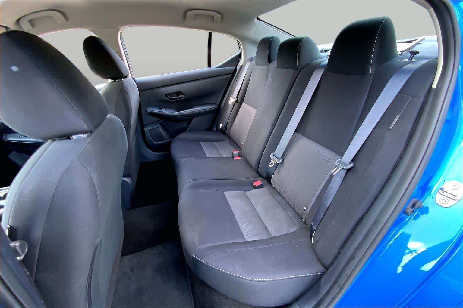 Used 2025 Nissan Sentra SV FWD image 19
