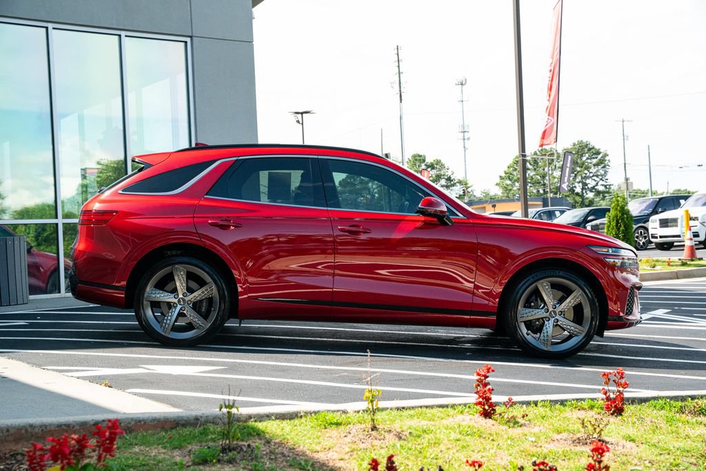 Used 2025 Genesis GV70 3.5T Sport w/ Sport Prestige Package AWD/4WD image 11