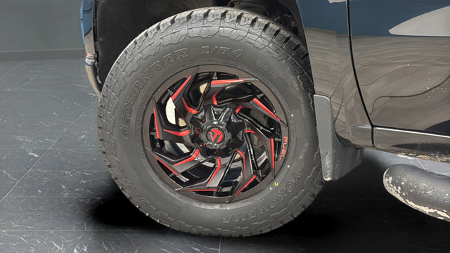 Used 2022 Chevrolet Silverado 1500 Custom Trail Boss w/ LPO, Dark Essentials Package AWD/4WD image 34