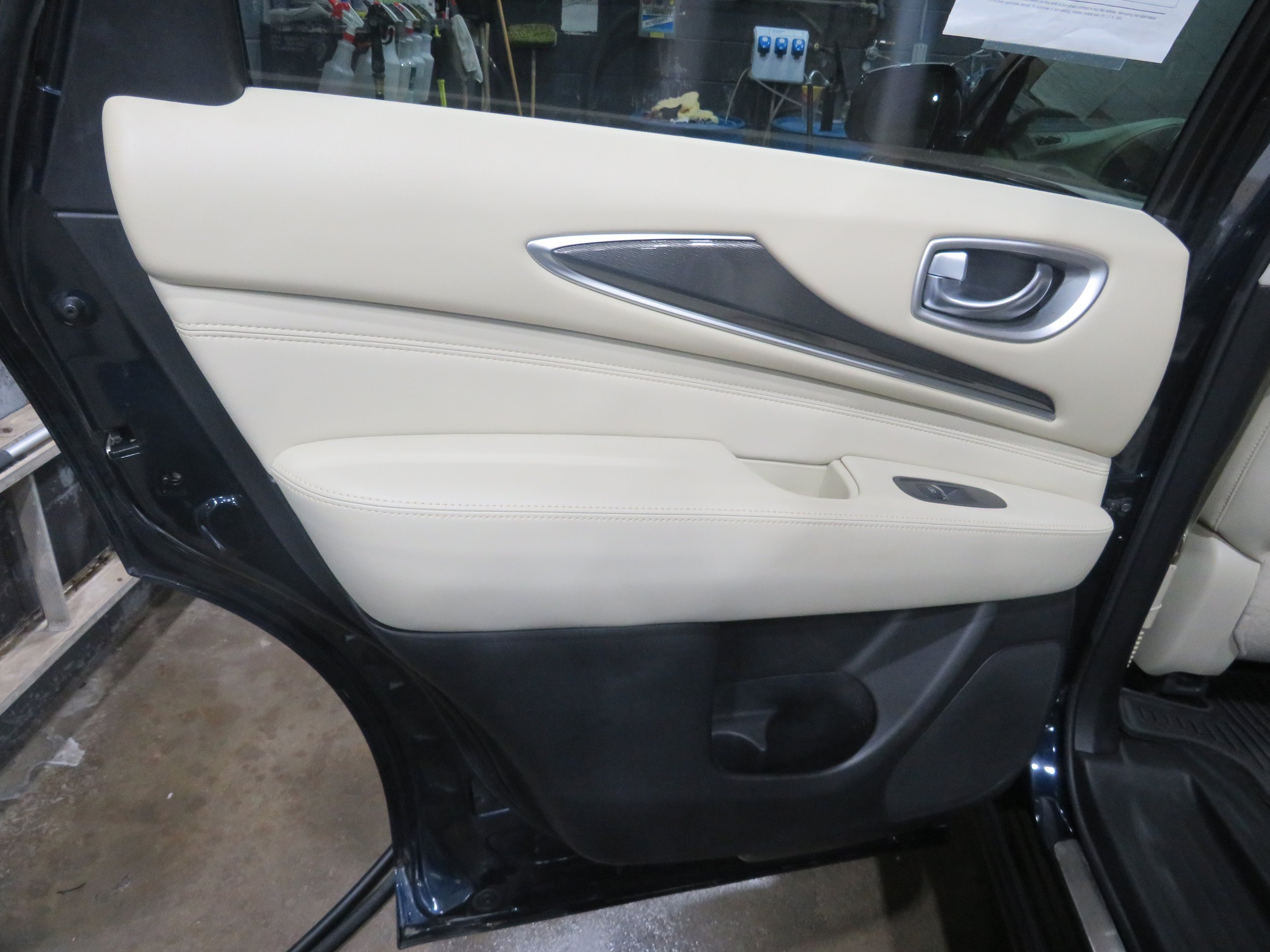 Used 2020 INFINITI QX60 Luxe w/ Essential Package AWD/4WD image 10