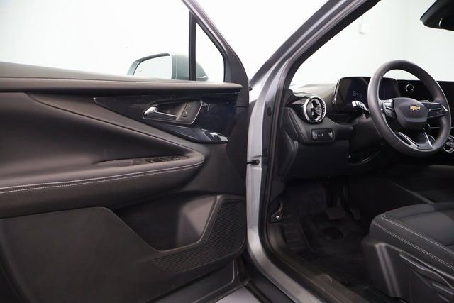 New 2026 Chevrolet Blazer EV LT image 8