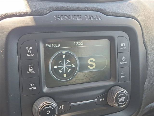 Used 2015 Jeep Renegade Limited AWD/4WD image 13