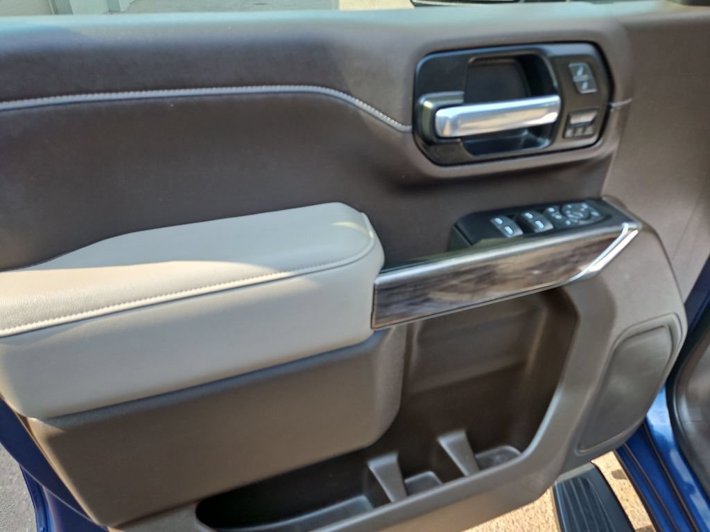 Used 2022 Chevrolet Silverado 3500 LTZ w/ Safety Package AWD/4WD image 11