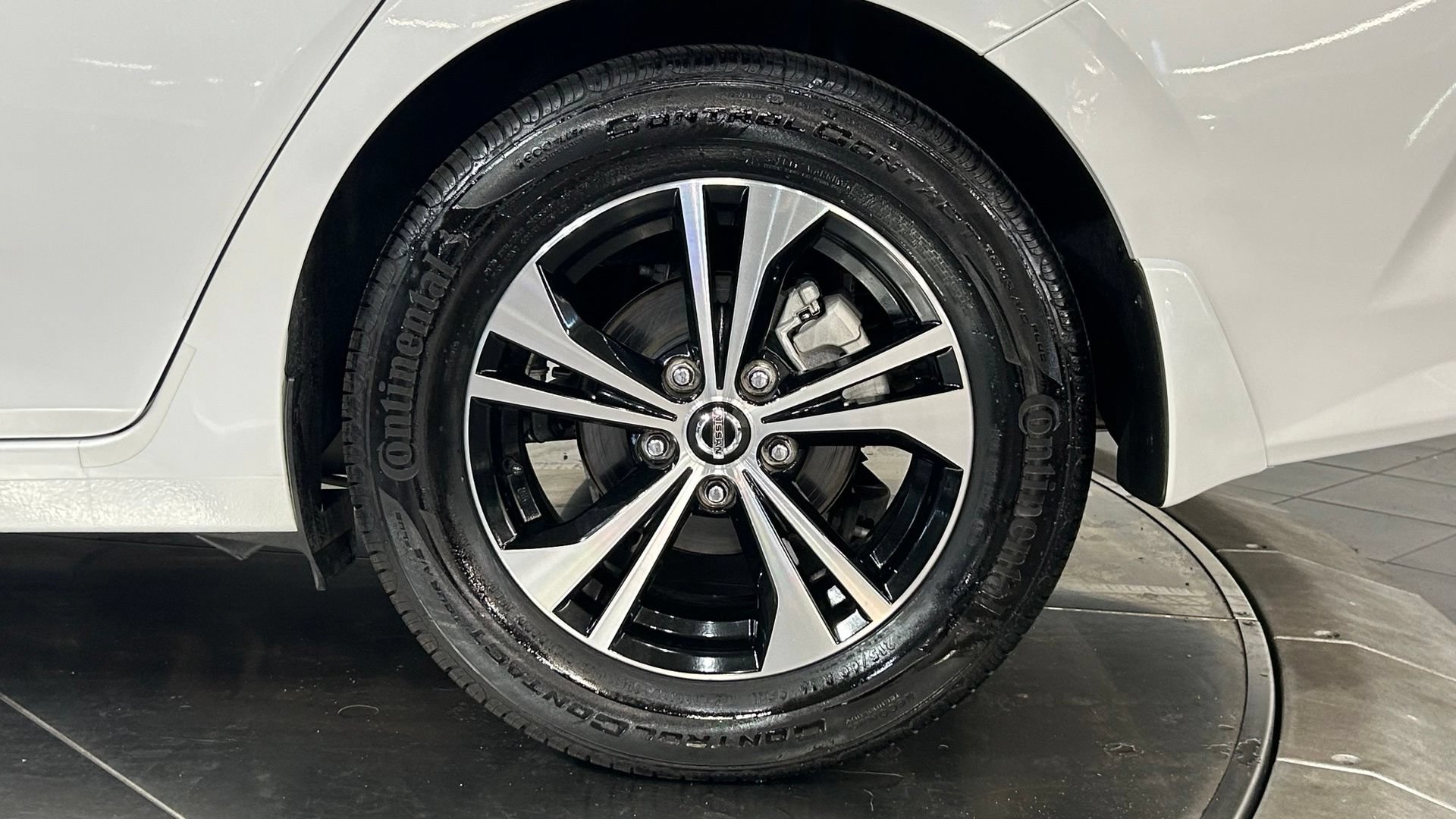 Used 2021 Nissan Sentra SV FWD image 23