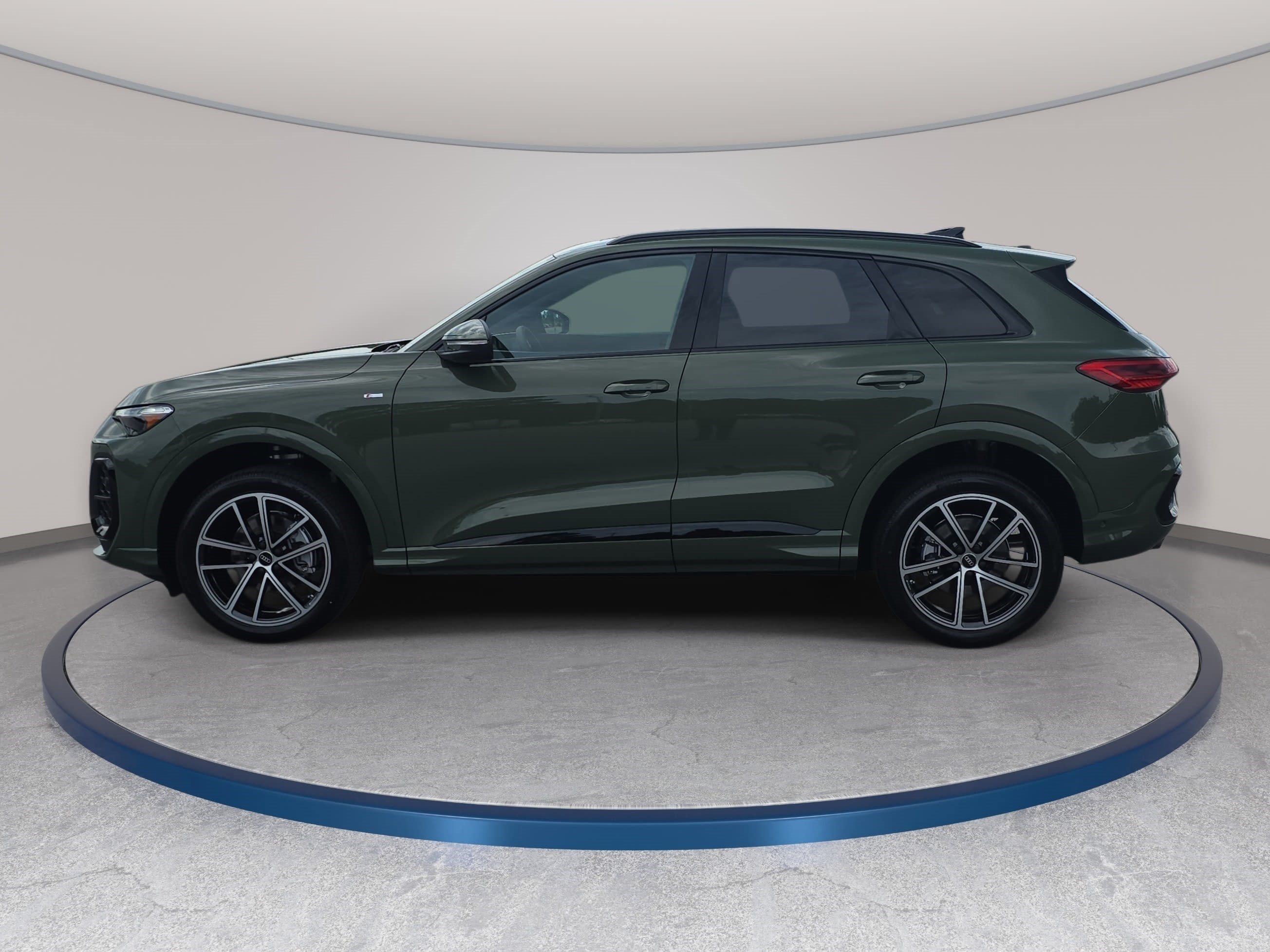 New 2026 Audi Q5 Premium Plus AWD/4WD image 8