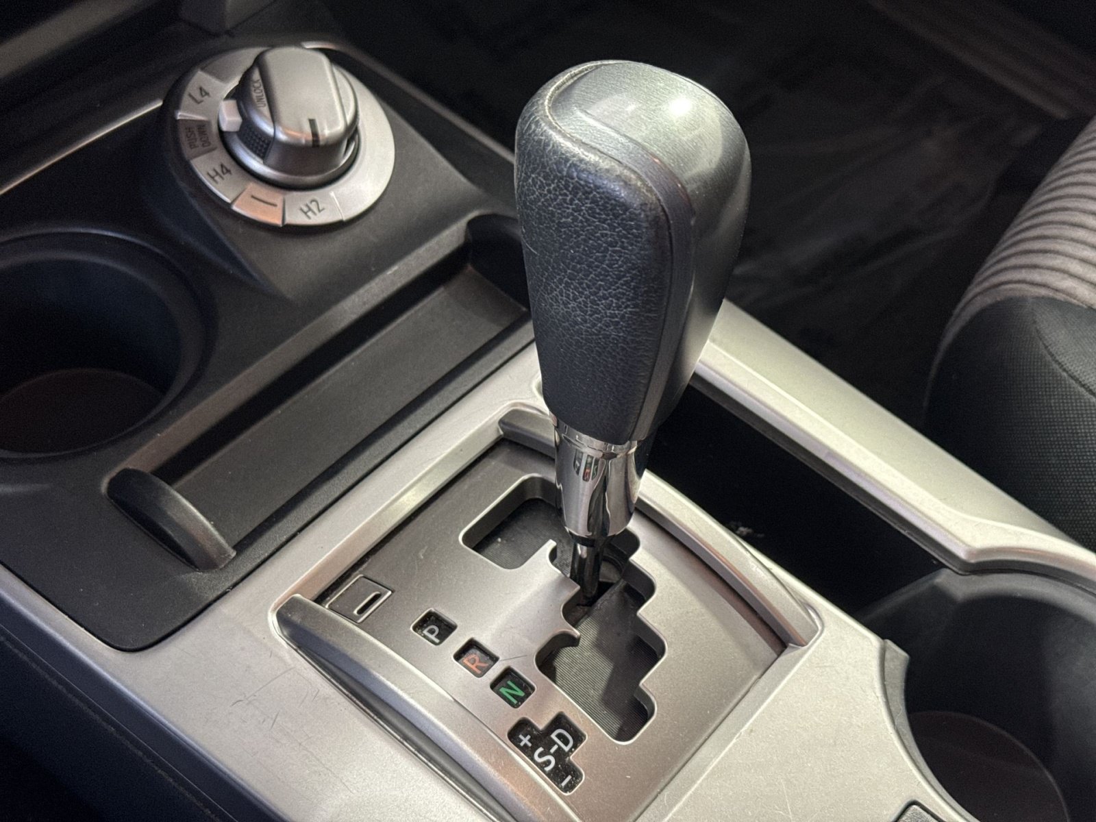 Used 2019 Toyota 4Runner SR5 AWD/4WD image 23