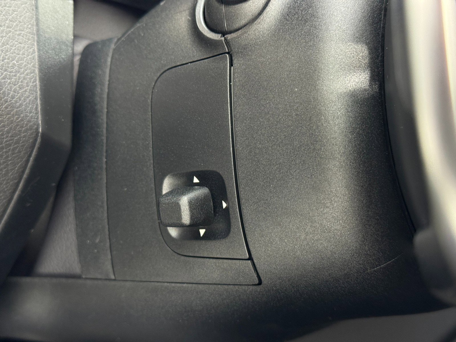 Used 2024 Mercedes-Benz GLC 43 AMG 4MATIC image 20