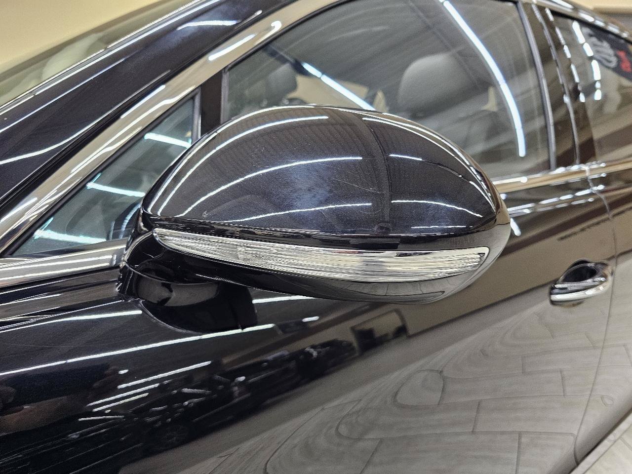 Used 2014 Bentley Flying Spur W12 AWD/4WD image 11