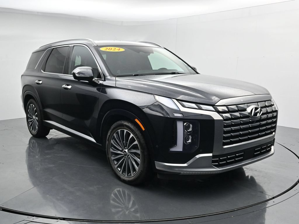 Used 2024 Hyundai Palisade Calligraphy AWD/4WD image 2