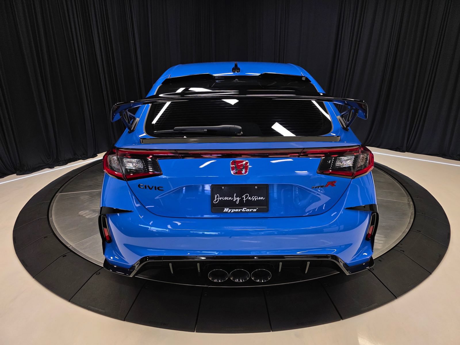 Used 2023 Honda Civic Type R image 12