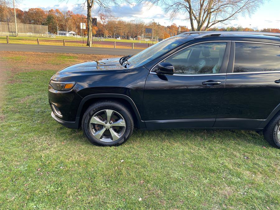 Used 2019 Jeep Cherokee Limited w/ Luxury Group image 36