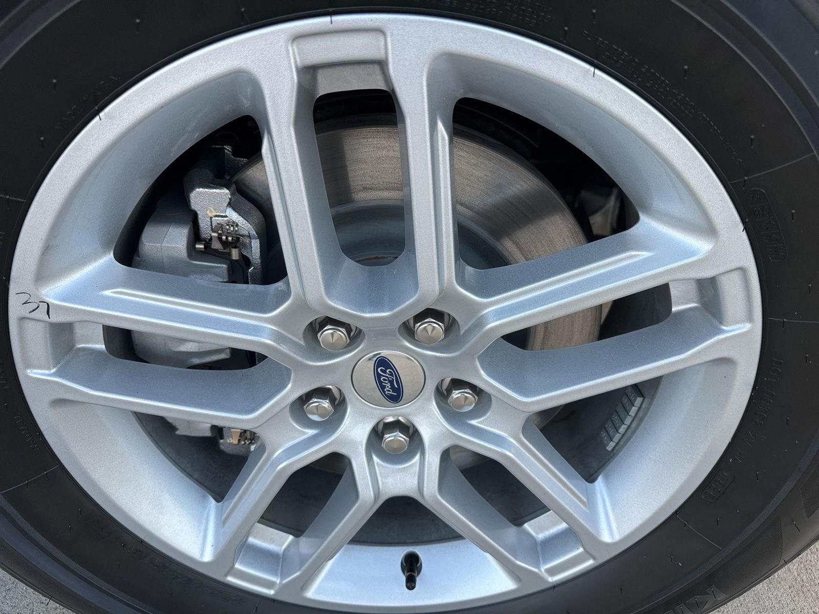 New 2025 Ford Explorer Active w/ Active Comfort Package image 4