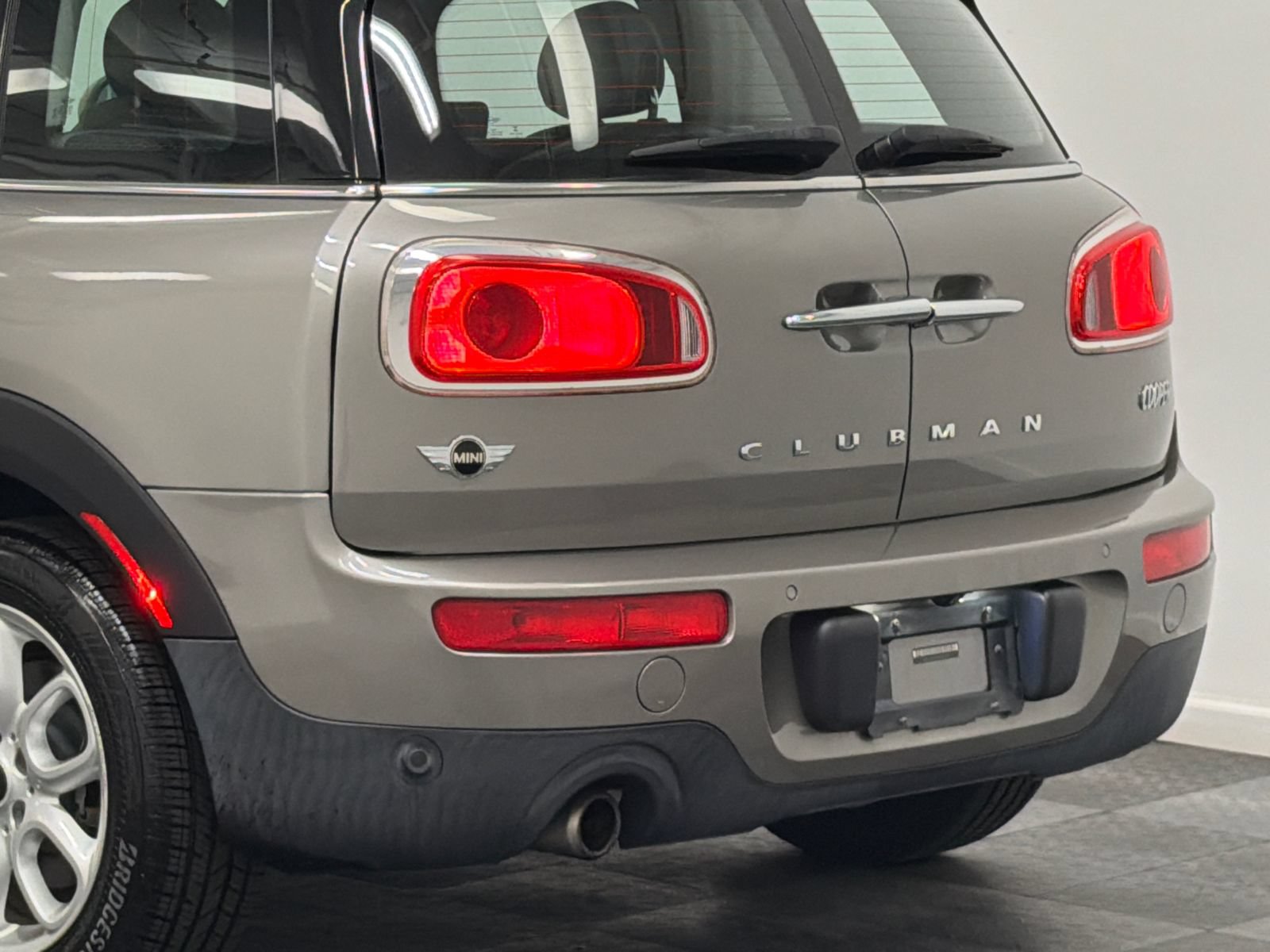 Used 2016 MINI Cooper Clubman FWD image 7