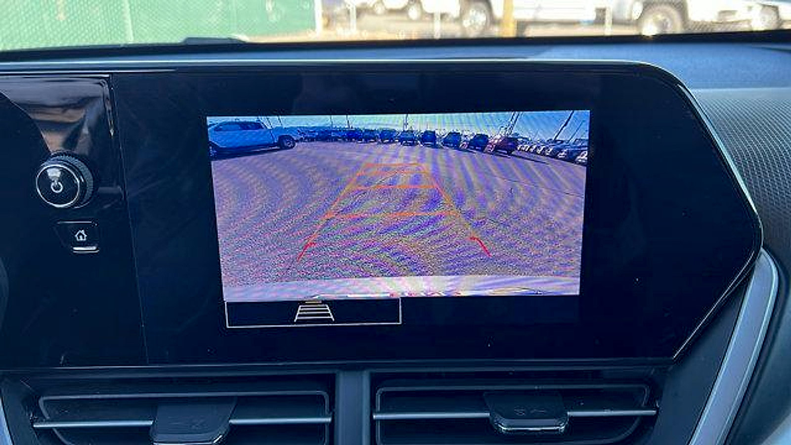 Certified 2024 Chevrolet Trax RS w/ Driver Confidence Package image 22