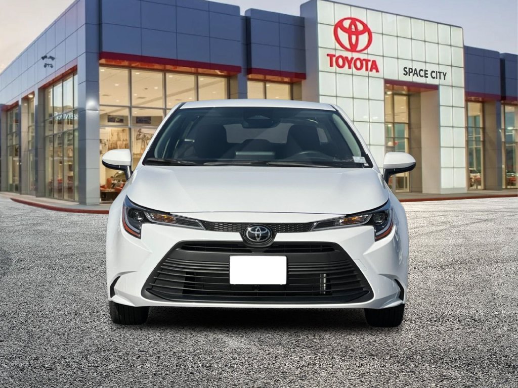 Used 2026 Toyota Corolla LE FWD image 9