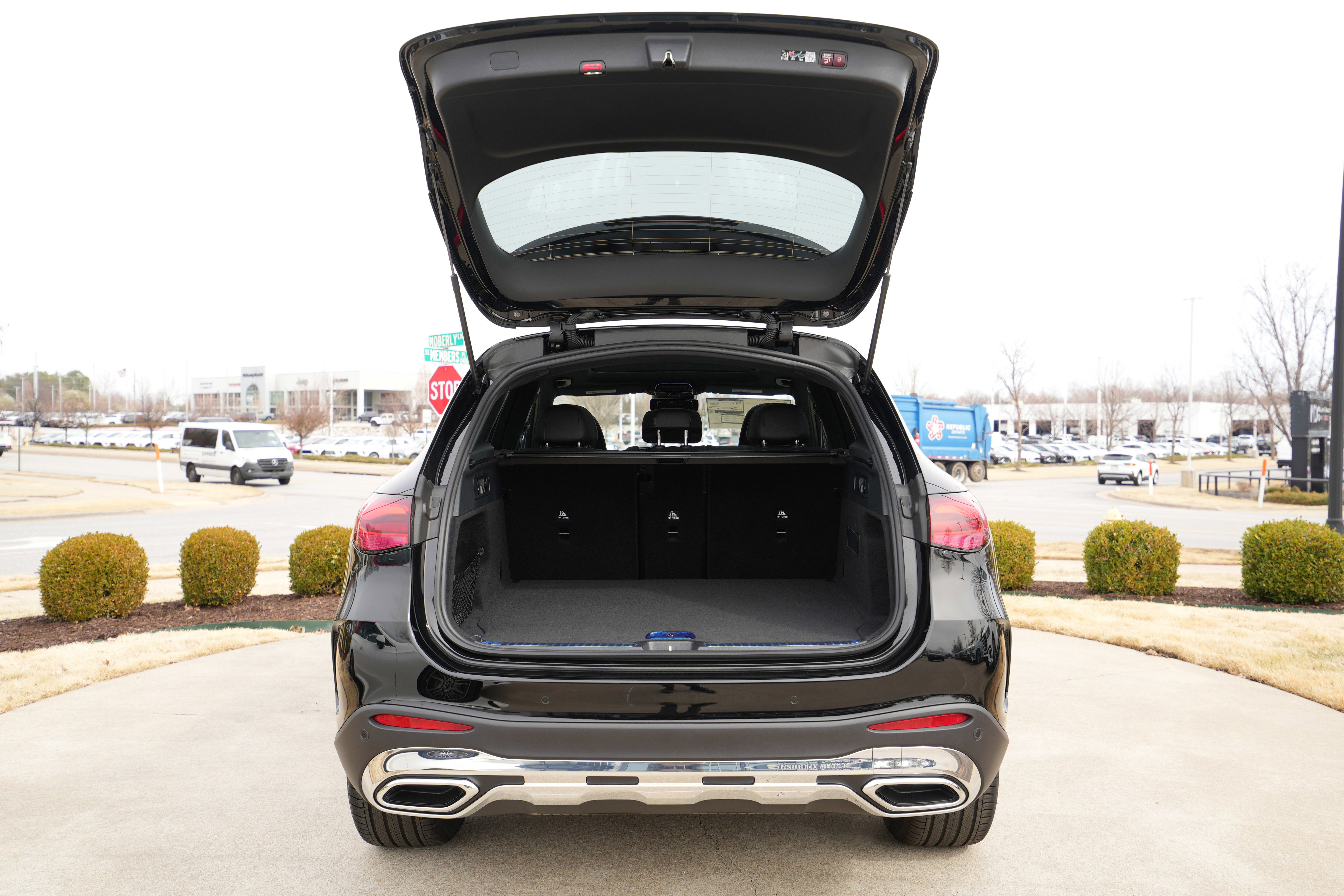 New 2026 Mercedes-Benz GLC 300 4MATIC image 16
