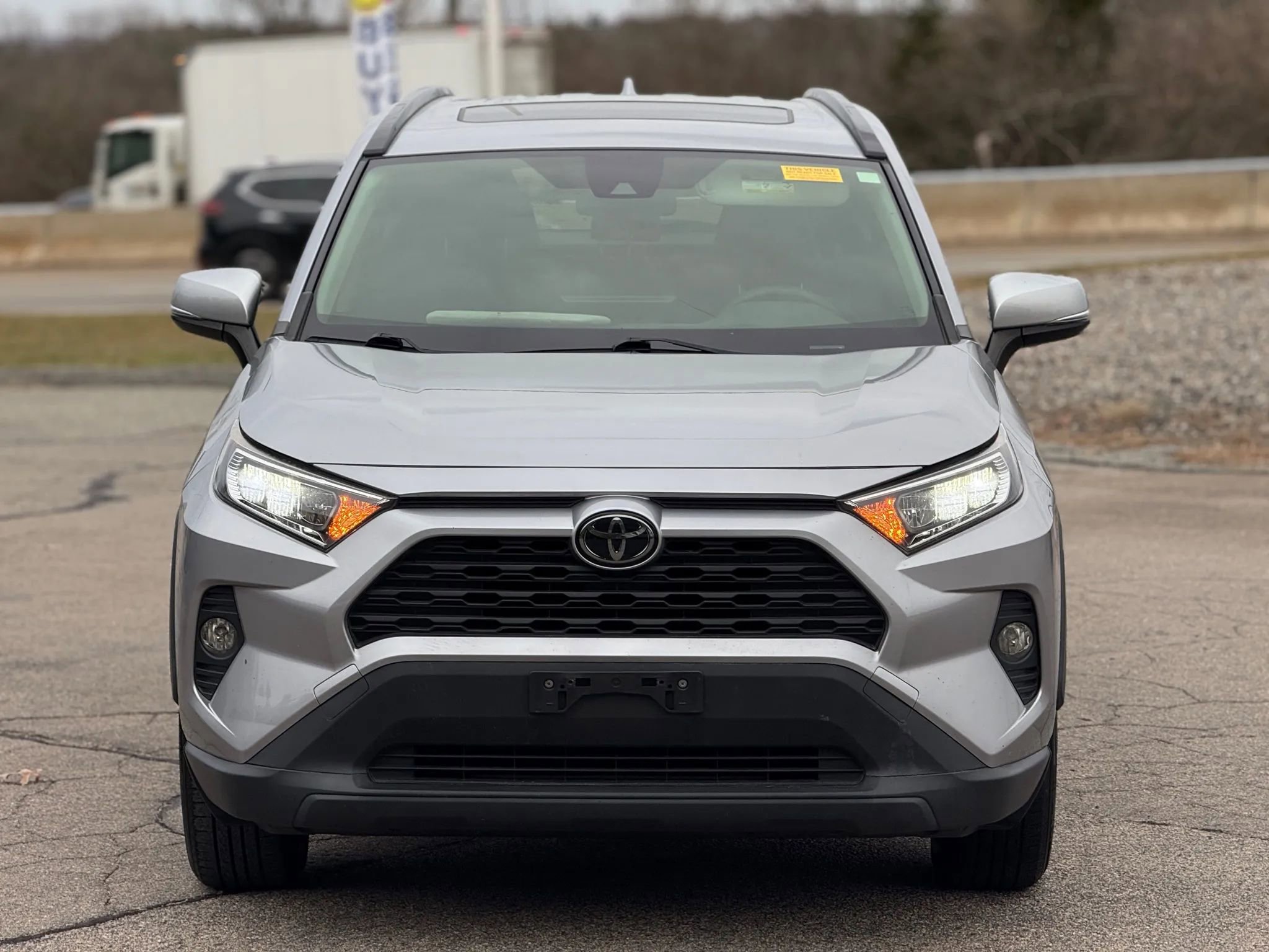 Used 2019 Toyota RAV4 XLE image 2