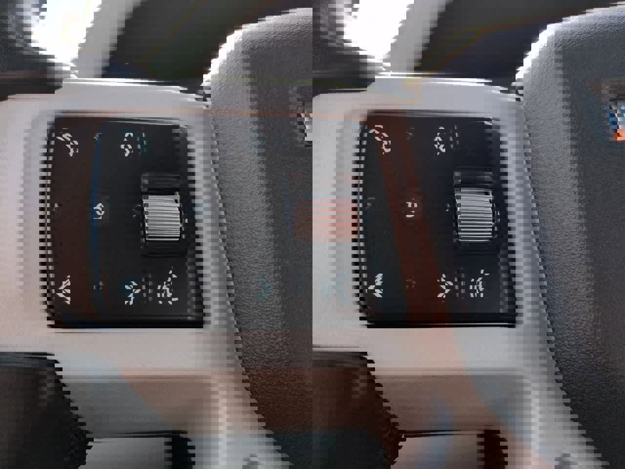 Used 2021 Land Rover Defender 110 S image 26