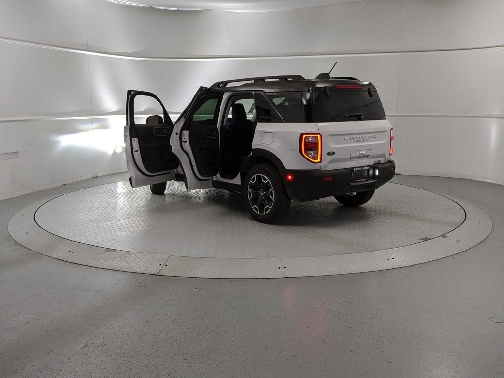 New 2025 Ford Bronco Sport Outer Banks w/ Outer Banks Tech Package+ image 10