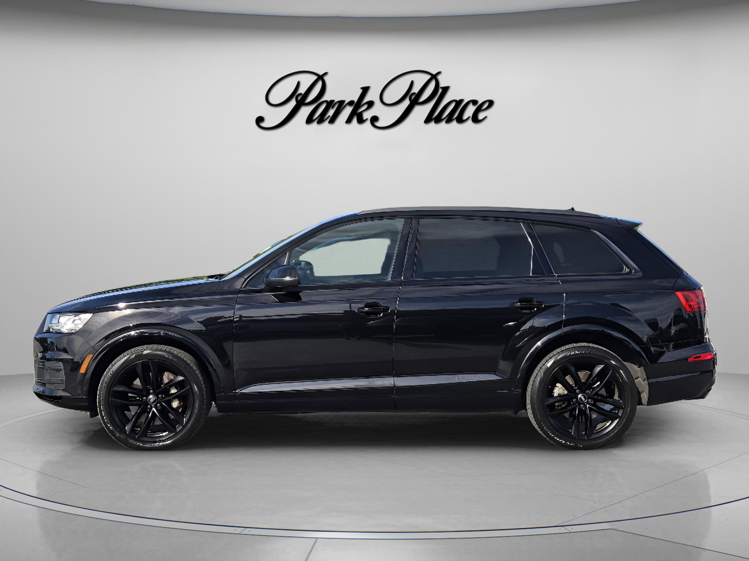 Used 2018 Audi Q7 3.0T Prestige image 2