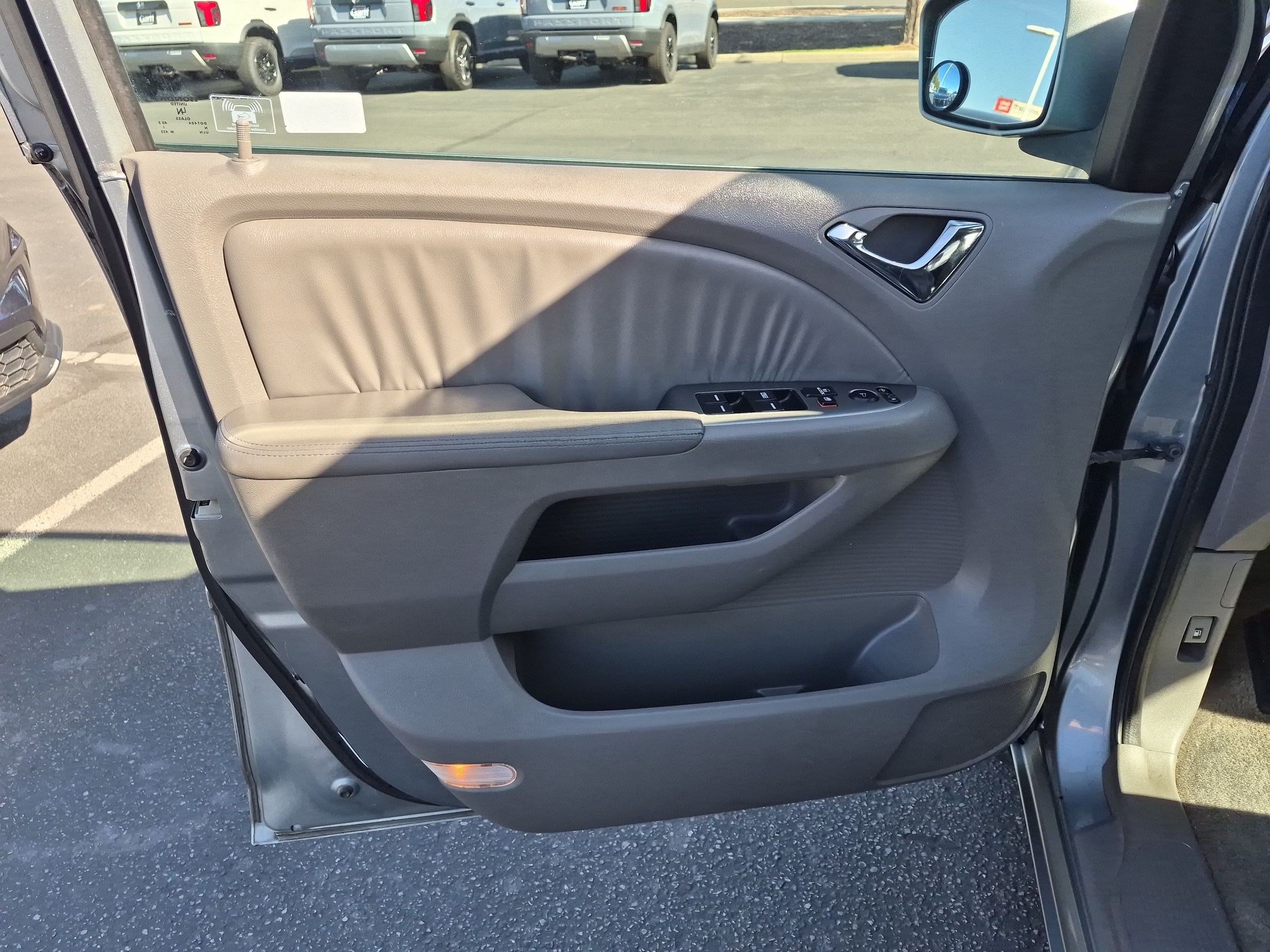 Used 2008 Honda Odyssey EX-L image 14
