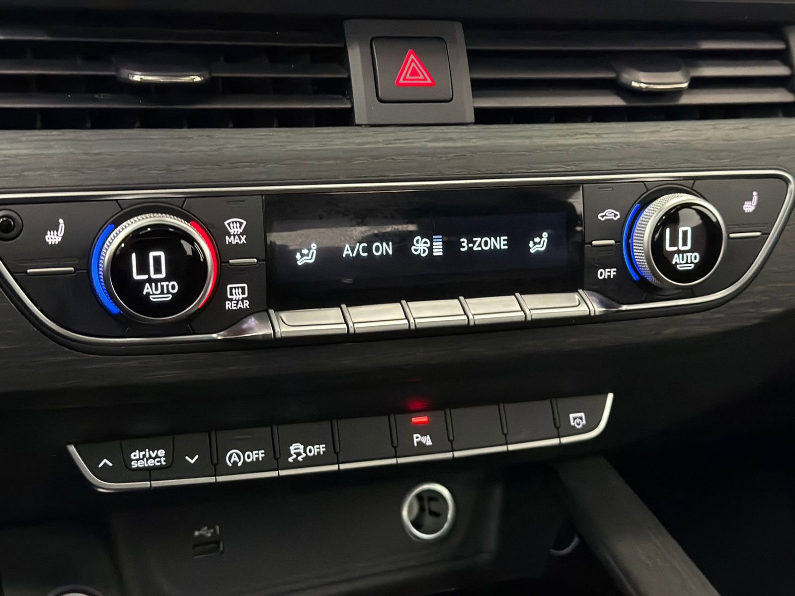 Used 2024 Audi A4 2.0T Premium Plus image 27