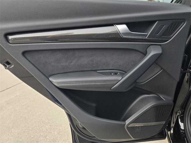 Used 2022 Audi SQ5 Premium Plus w/ Premium Plus Package image 40