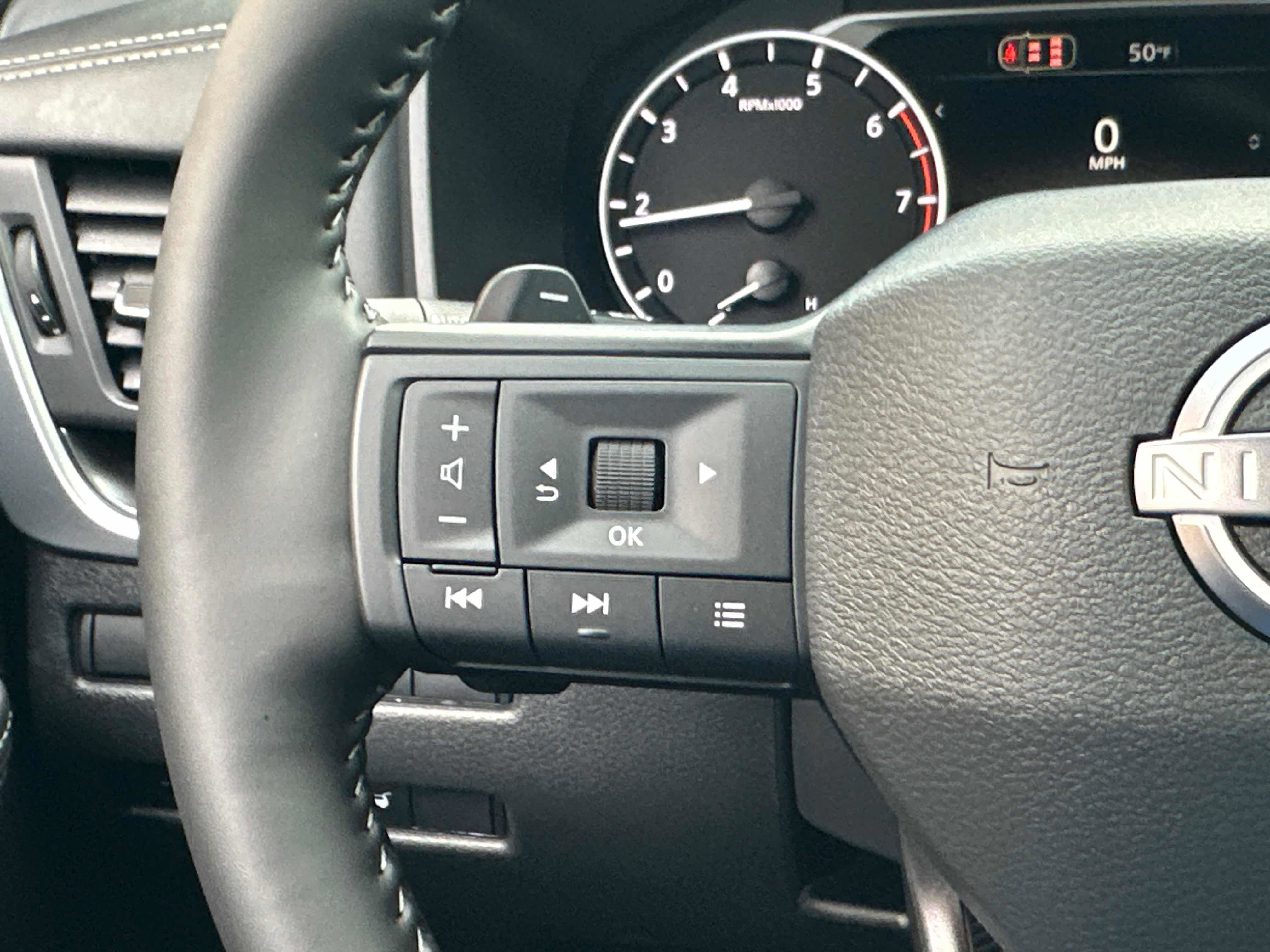 New 2026 Nissan Rogue SV AWD/4WD image 38