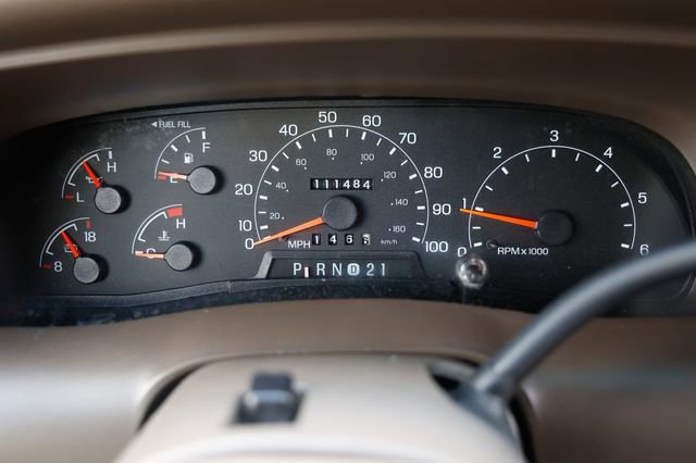 Used 2000 Ford Excursion Limited image 32