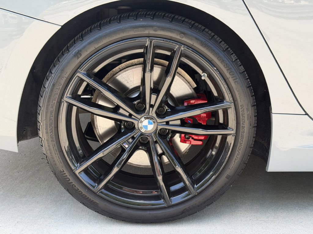 Used 2024 BMW M340i w/ Parking Assistance Package RWD image 17