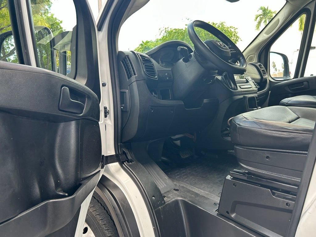 Used 2023 RAM ProMaster 2500 FWD image 9