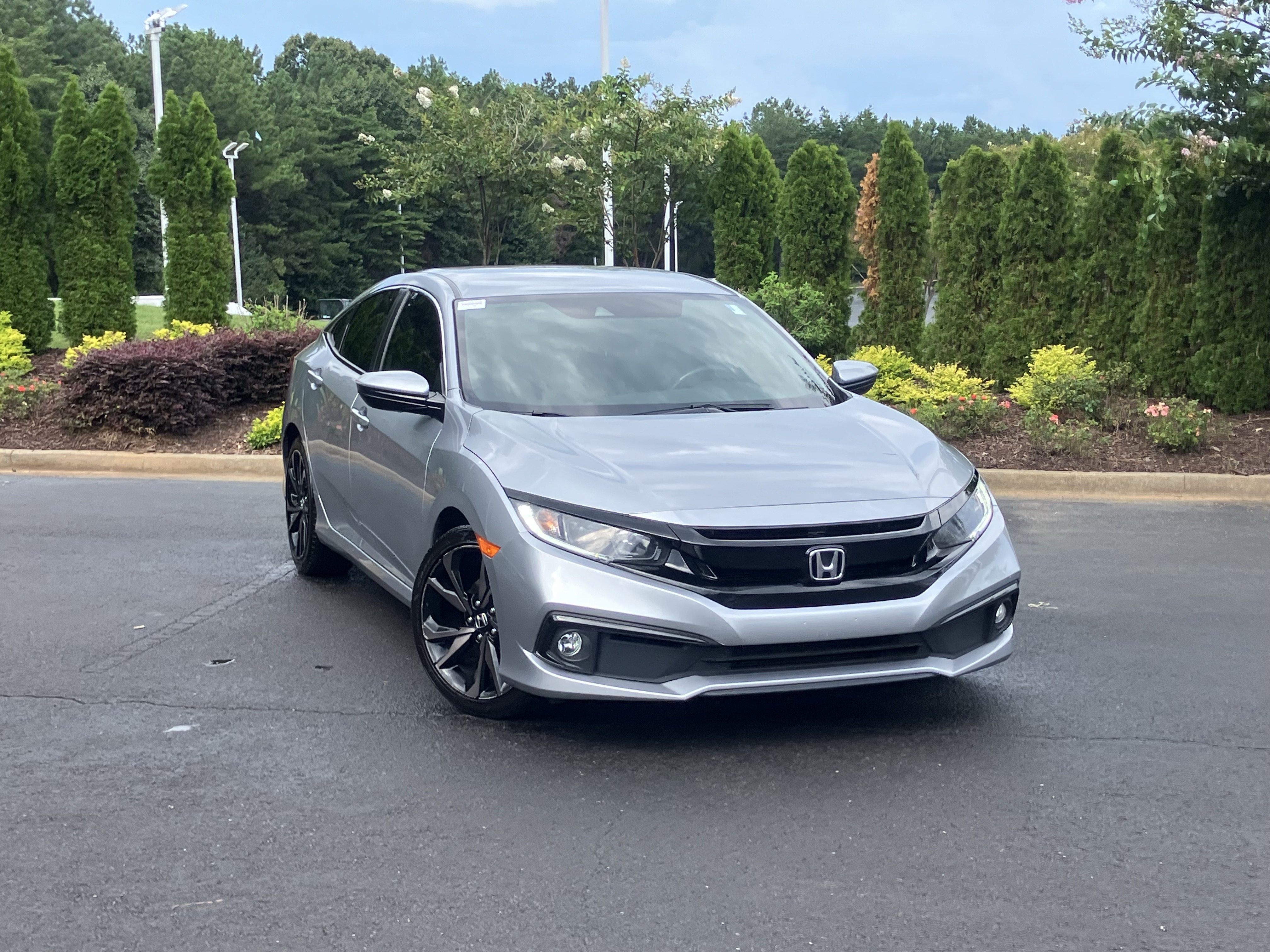Used 2020 Honda Civic Sport image 2