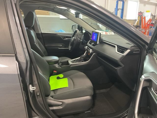 Used 2024 Toyota RAV4 XLE w/ Convenience Package AWD/4WD image 28