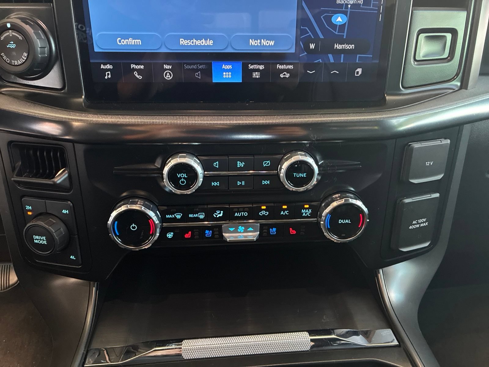 Used 2024 Ford F150 Lariat AWD/4WD image 23