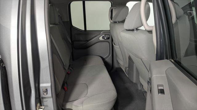 Used 2020 Nissan Frontier SV image 18