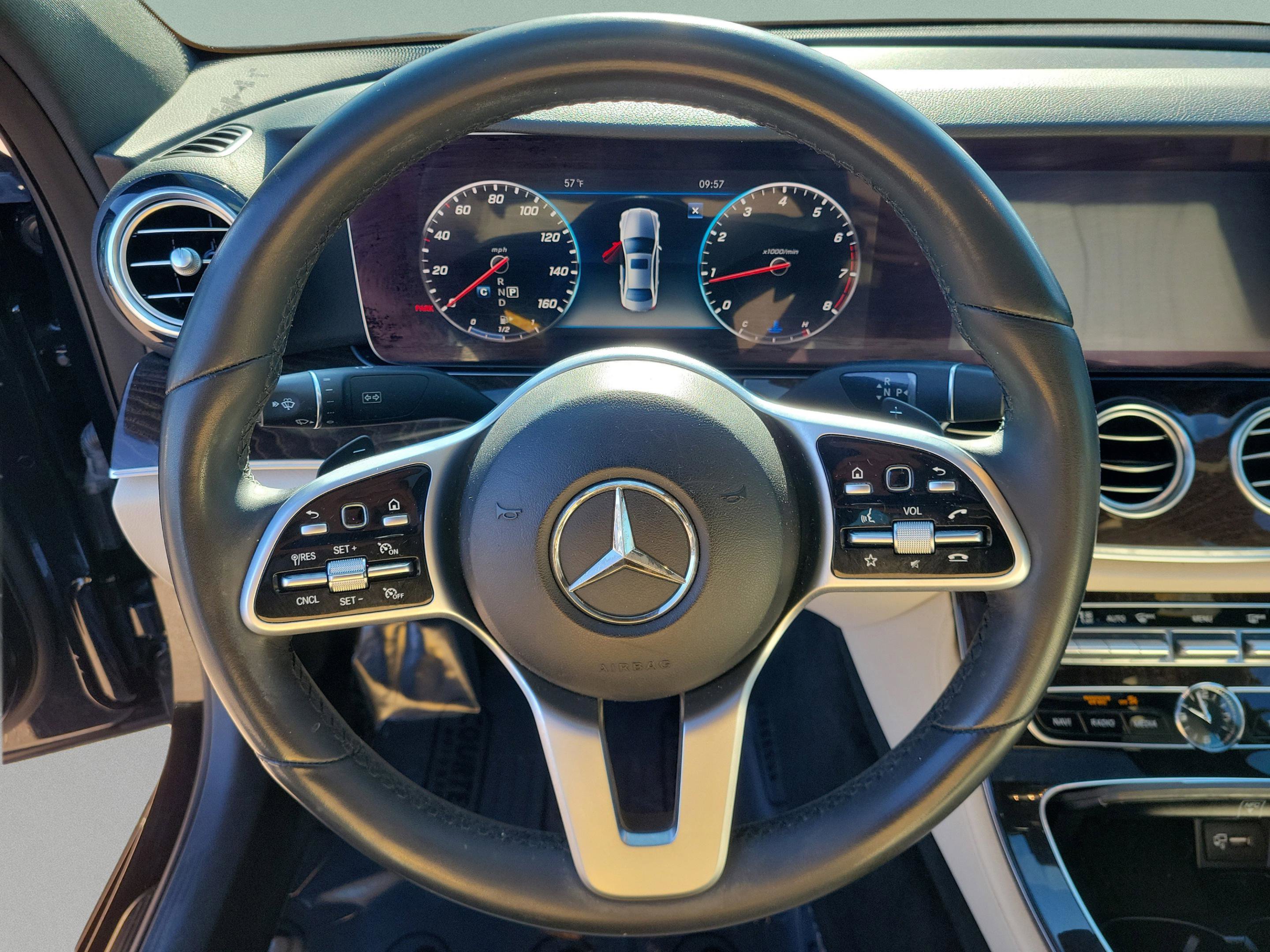 Used 2020 Mercedes-Benz E 350 Sedan image 25