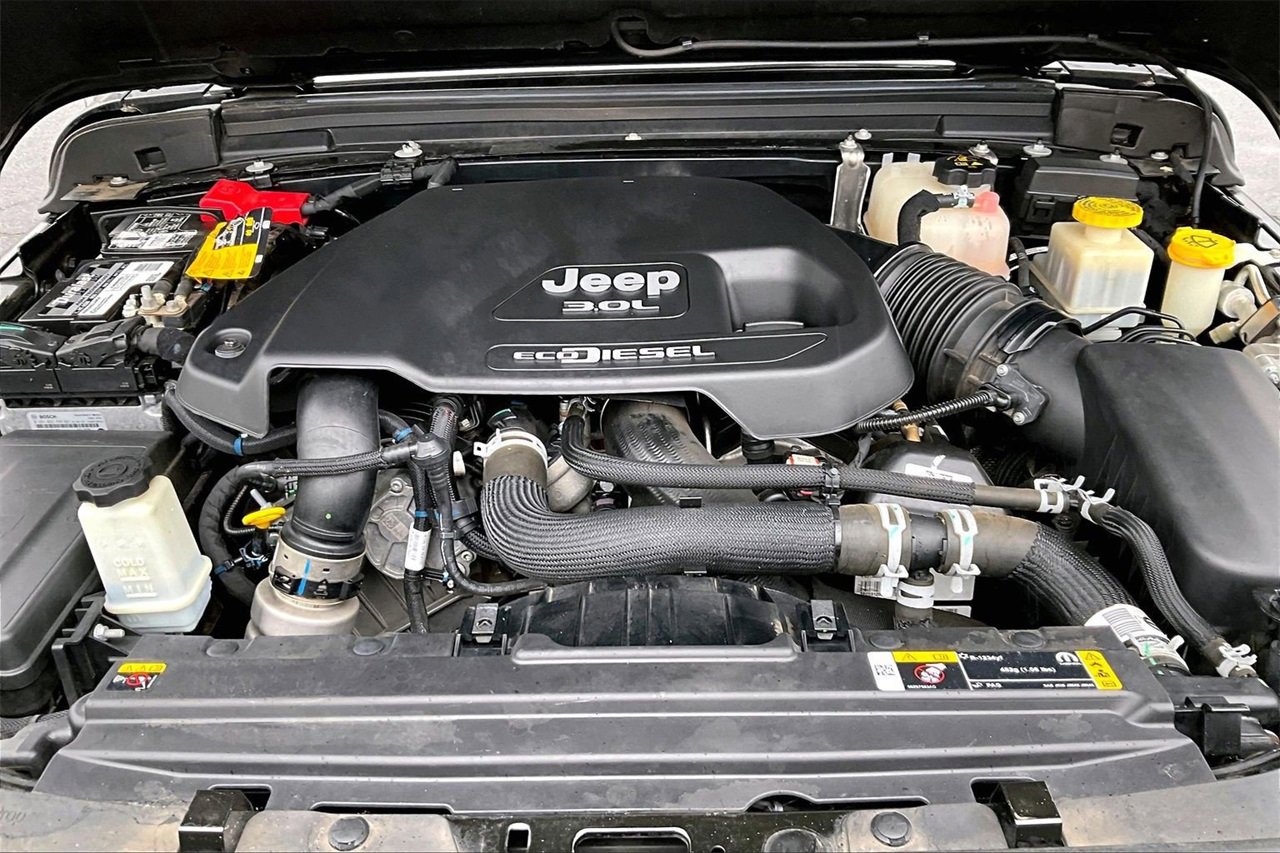 Certified 2022 Jeep Gladiator Sport image 35