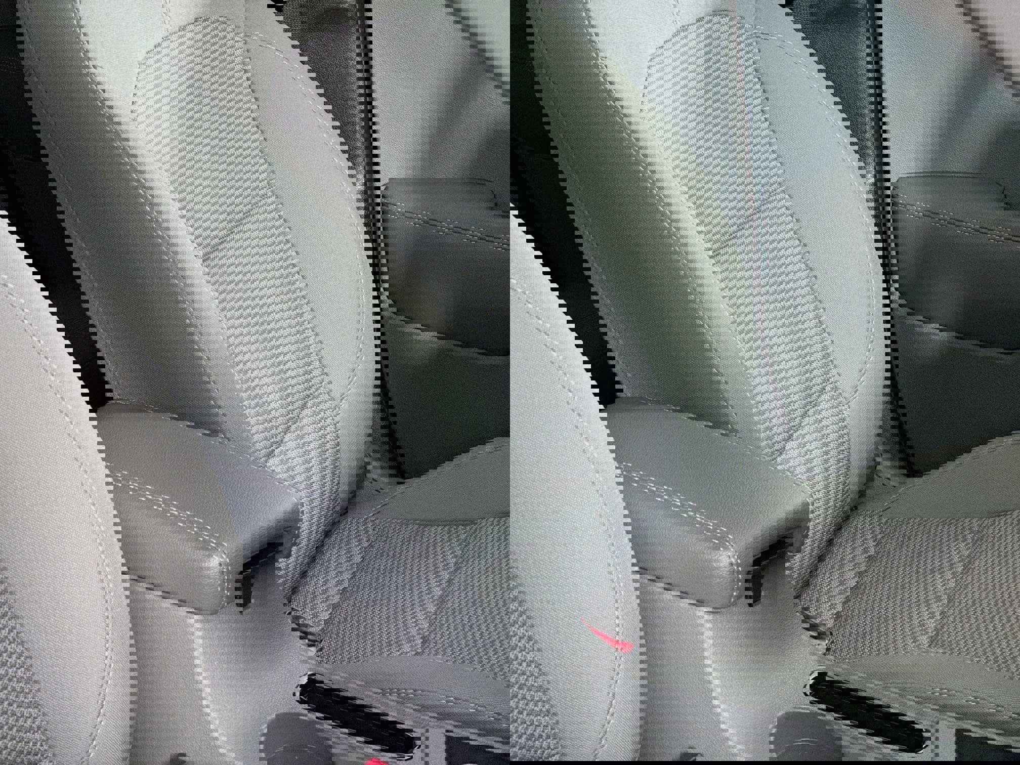 Used 2022 Kia Niro LXS image 36