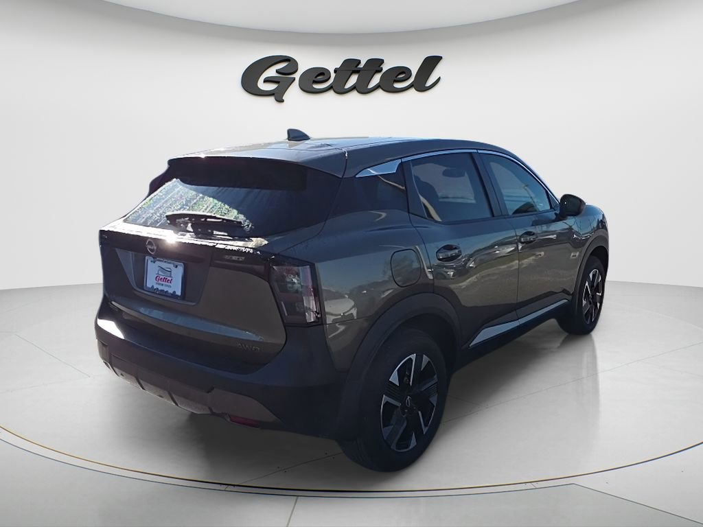 Used 2025 Nissan Kicks SV image 5