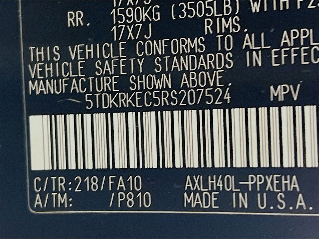 Certified 2024 Toyota Sienna LE image 33