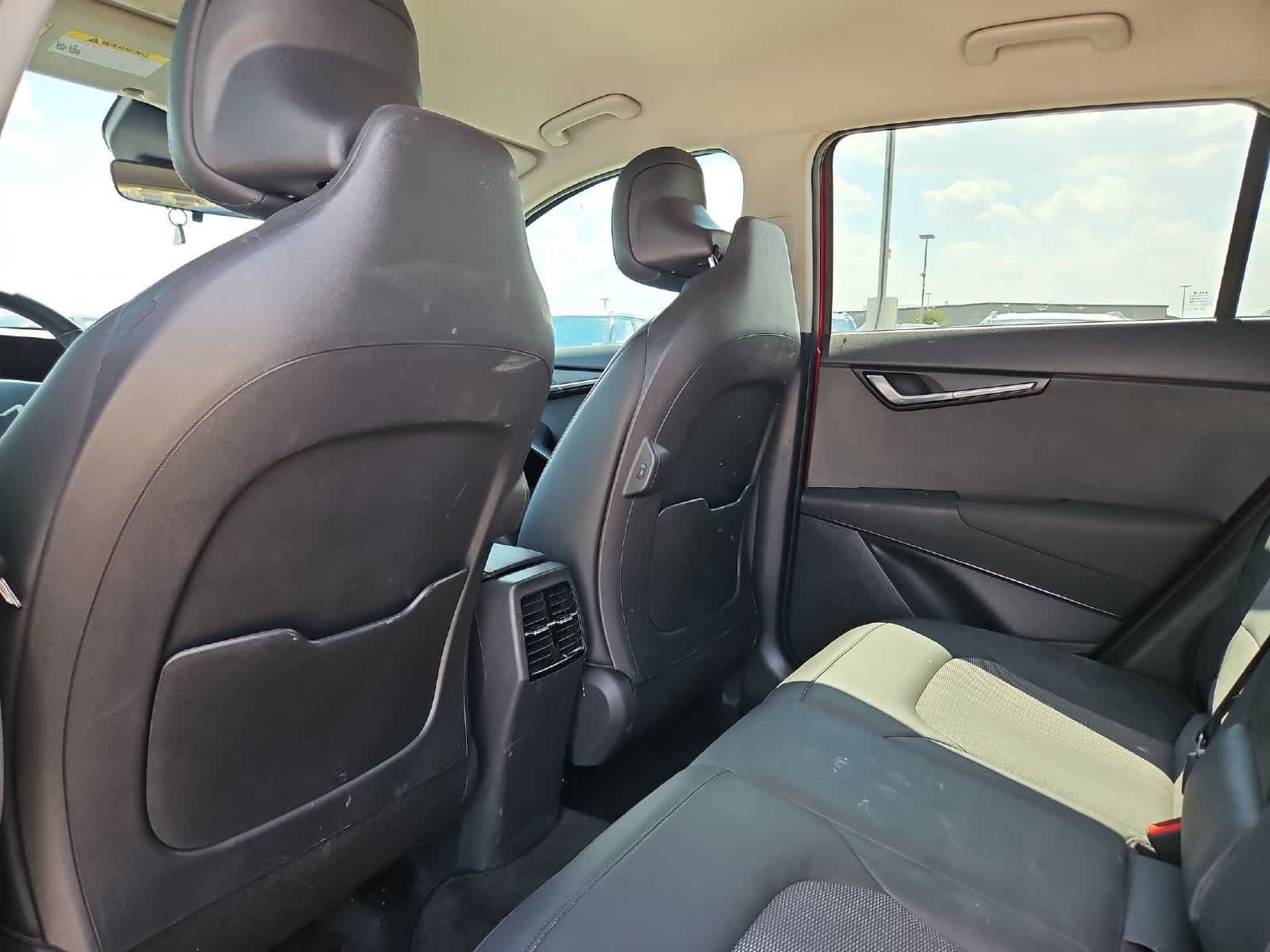 Certified 2023 Kia Niro EX FWD image 14