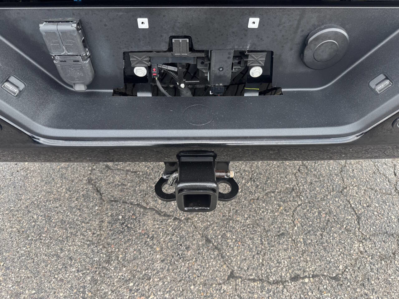 Used 2025 Chevrolet Silverado 2500 LTZ w/ Trail Boss Package image 17