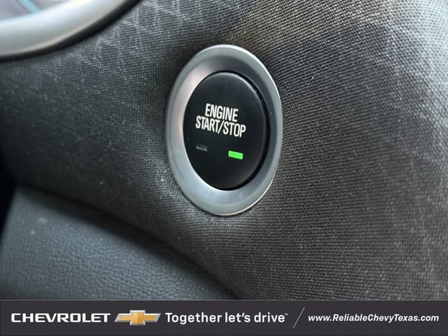 Used 2023 Chevrolet Malibu LT FWD image 25