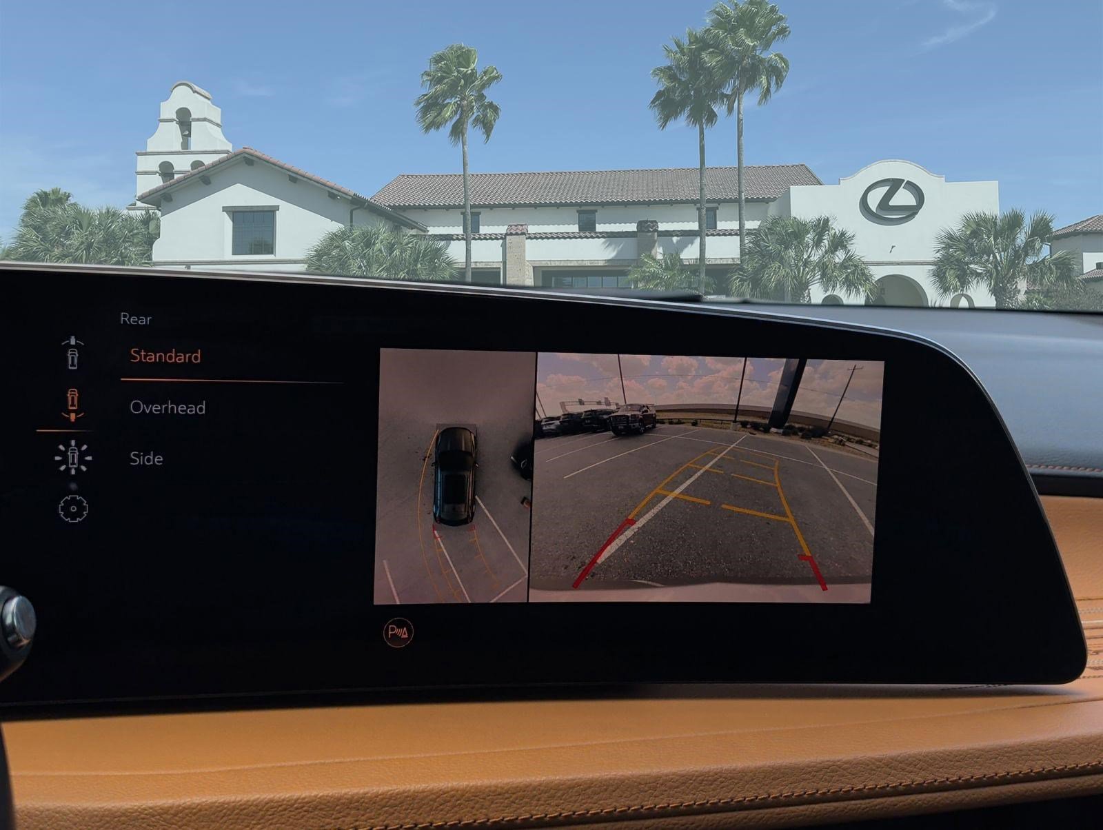 Used 2025 Cadillac XT4 Sport w/ LPO, Onyx Lite Package FWD image 19
