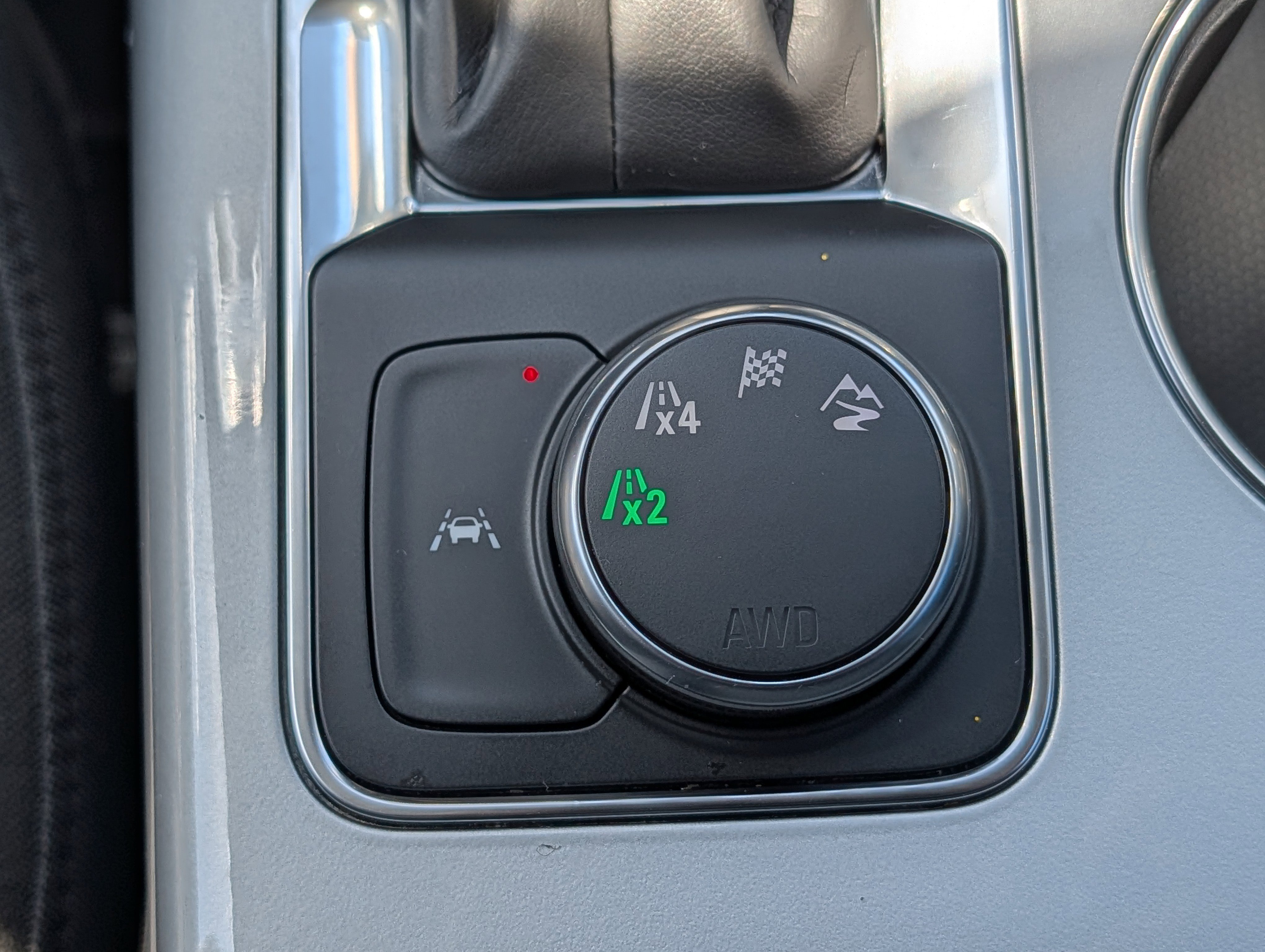 Certified 2025 Chevrolet Blazer LT AWD/4WD image 21