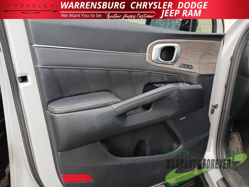 Used 2023 Kia Sorento SX Prestige AWD/4WD image 11